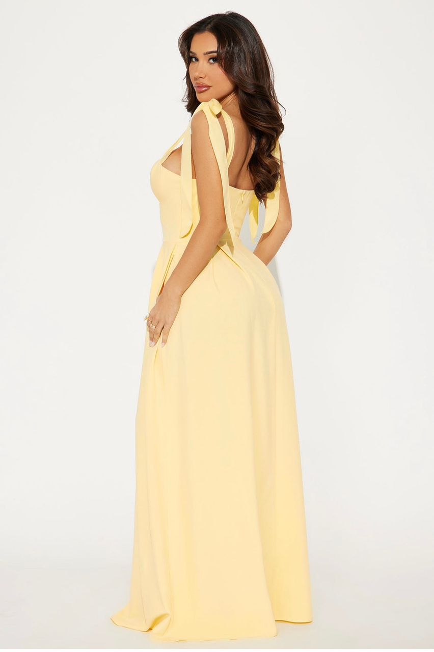 robe longue jaune effet corset à nœuds sur les épaules robe longue jaune effet corset à nœuds sur les épaules